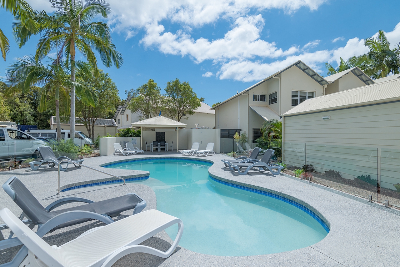 Visit Noosa Noosa Entrance Waterfront Resort